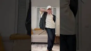 Miniature : Delicious / New choreo / @britneyspears  - Toy Soldier