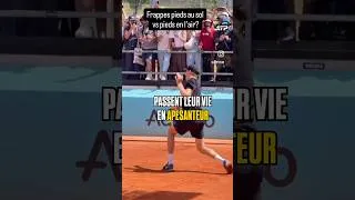 Miniature : Frappe au tennis pieds au sol ou pieds en l’air? Jannik Sinner nous met d’accord #tennis #sports