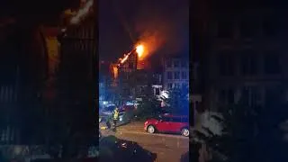 Miniature : Incendie : un immeuble en colombages s'embrase en plein centre-ville de Rouen