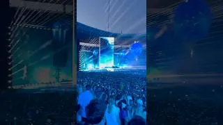 Miniature : Au Stade de France en Tesla pour aller voir David Guetta !