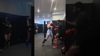 Miniature : Cours du soir #boxingclassparis #muaythaiparis