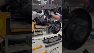 Miniature : Toyota Land Cruiser Prado Full Rebuild | Off-Road SUV Restoration P3