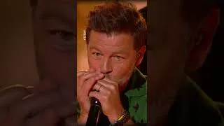 Miniature : Christophe Maé nous offre son dernier titre "La Lune" dédié à toutes les mamans 🥰