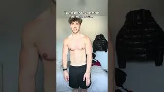 Miniature : La réalité est tout autre mais je préfère être 100% honnête mon physique n’a rien avoir sous Light