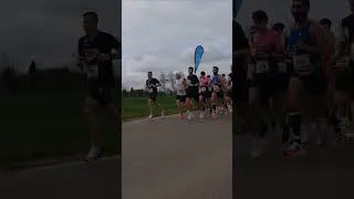 Miniature : Au cœur du peloton 1h20 ! #running #semimarathon #Locronan-Quimper  #course