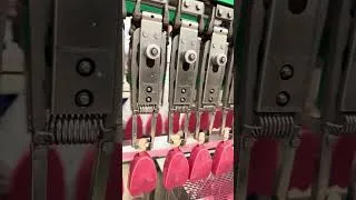 Miniature : Dans les coulisses de la fabrication de notre Heart Fruit Rouge