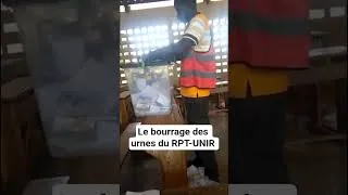 Miniature : Le bourrage des urnes du RPT-UNIR