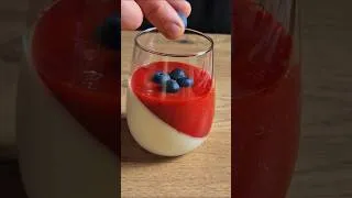 Miniature : La panna cotta qui tient parfaitement… sans gélatine, sans agar-agar 😳
