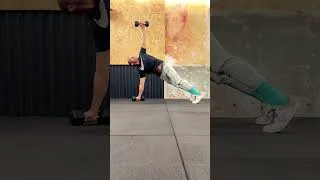 Miniature : Planche dynamique combinée avec une pompe 🔥 #tonytinspire #sports #musculation #fyi