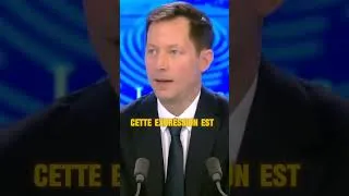 Miniature : Emmanuel #Macron critiqué après sa sortie sur l'arme #nucléaire