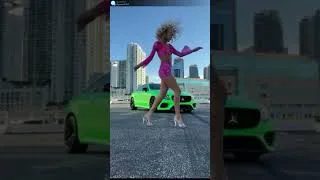 Miniature : Short -Woke Up to the Rhythm