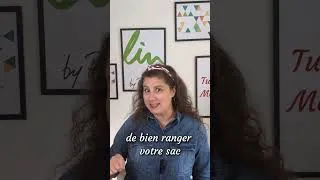 Miniature : Range tes sacs à main (extrait)