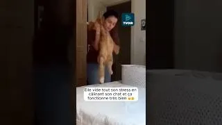Miniature : Le remède contre tous les problèmes de ce monde 😂😍 #shorts #people #insolite #chats #fun