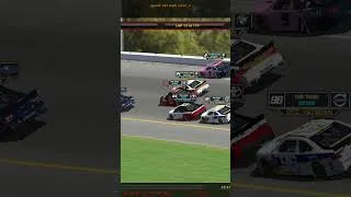 Miniature : 2ème accident de ces Daytona 500 avec Vornicu et Saillant notamment | #tweatz19 sur #Twitch