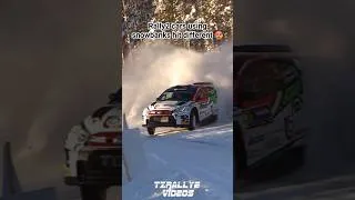 Miniature : Rally2 cars using snowbanks during Rally Sweden 2024