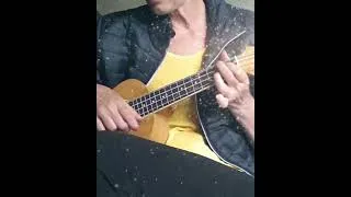 Miniature : QUEEN 👑- Another One Bites the Dust - Ukulélé🎸 #ukulele #musique #cover #music