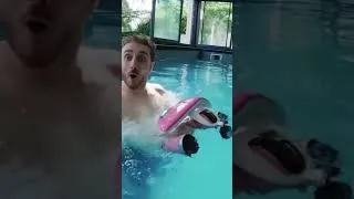 Miniature : PEUT-ÊTRE QUE NAGER C’EST MIEUX… 😭