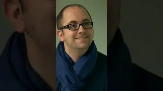 Miniature : Il lui chante du Disney pour soigner sa jambe sans cris ni douleur