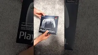 Miniature : Playstation 5 Dualsense 30th anniversary Limited Edition 🤩  #playstationfrance #30thanniversary