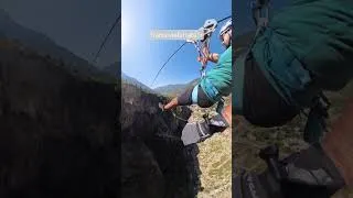 Miniature : Tyroliennes n°2 des Gorges de la Durance. Topo sur franceviaferrata.fr #viaferrata #zipline