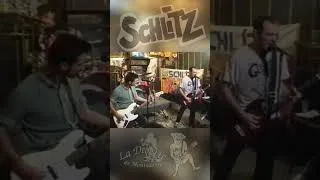 Miniature : Les Schlitz 📅11 novembre 1994 🕐Extrait du 1h07min. dispo sur yt chaîne @LaDivetteDeMontmartre  🔊