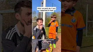 Miniature : Alvaro m’apprend le foot à 7 ans 😭