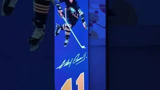 Miniature : Un hommage bien mérité pour l’ancien hockeyeur Gilbert Perreault, fier ambassadeur de Victoriaville