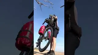 Miniature : Quand le vent te pousse hors de la route