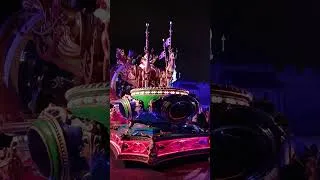 Miniature : Disneyland Paris - Parade de Noël - 24/12/2025 (Part 4)