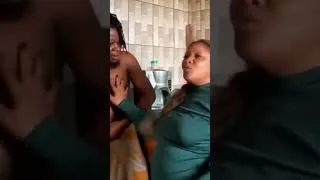 Miniature : Une sœur qui es amoureuse de son petit frere #viralvideo #foryou #funny #movie #émouvant #viral