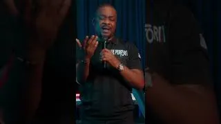 Miniature : We perform session Avec le pasteur Mike Kalambay #actiondegrace #mikekalambayi #gospelmusic #jesus