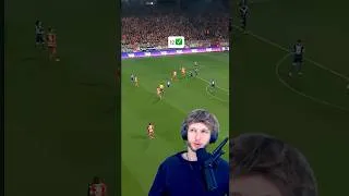 Miniature : 🤯 Il est en train d'exploser...