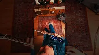 Miniature : 🎸 Quand un son vintage rencontre des mains qui savent quoi en faire…⁠ #woodbrass #guitar