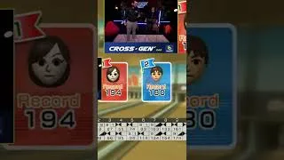 Miniature : Brigitte, 67 ans, la CRACK du bowling qui réussit un SPLIT (c'est du jamais vu)
