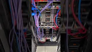 Miniature : Notre belle infra 👀🙈 #hebergement #informatique #serveur #datacenter
