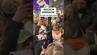 Miniature : TENSIONS Salon de l'Agriculture : "Macron Démission !" 🚜🔥 #shorts #SIA2026