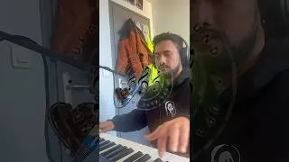 Miniature : KEHAULANI - UPANAVE SOUND (slow jeck )