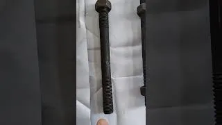 Miniature : Goujon vs Vis d'assemblage